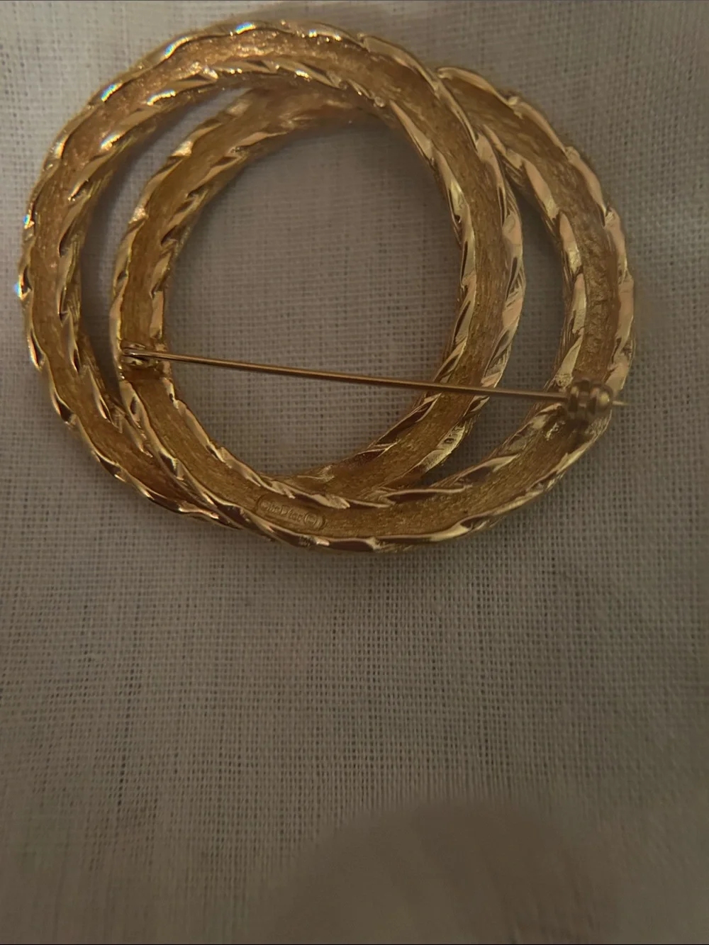 Dior Gold Twisted Rope Circle Brooch